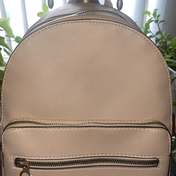 Primark Cream Backpack - Picture 4 of 5